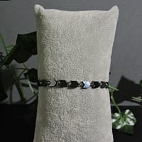 DSCN1237 Bracelet élastique en perles d'hématite en forme de flèche
